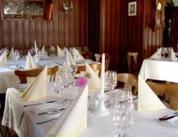 Hotel Restaurant Engel Pfaffenweiler Exteriör bild