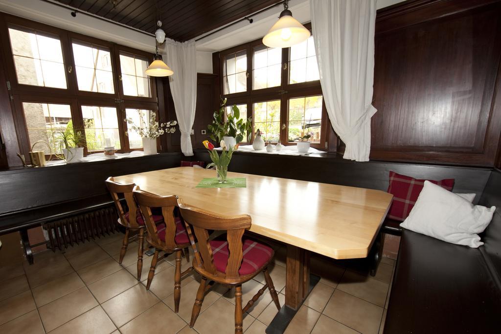 Hotel Restaurant Engel Pfaffenweiler Exteriör bild